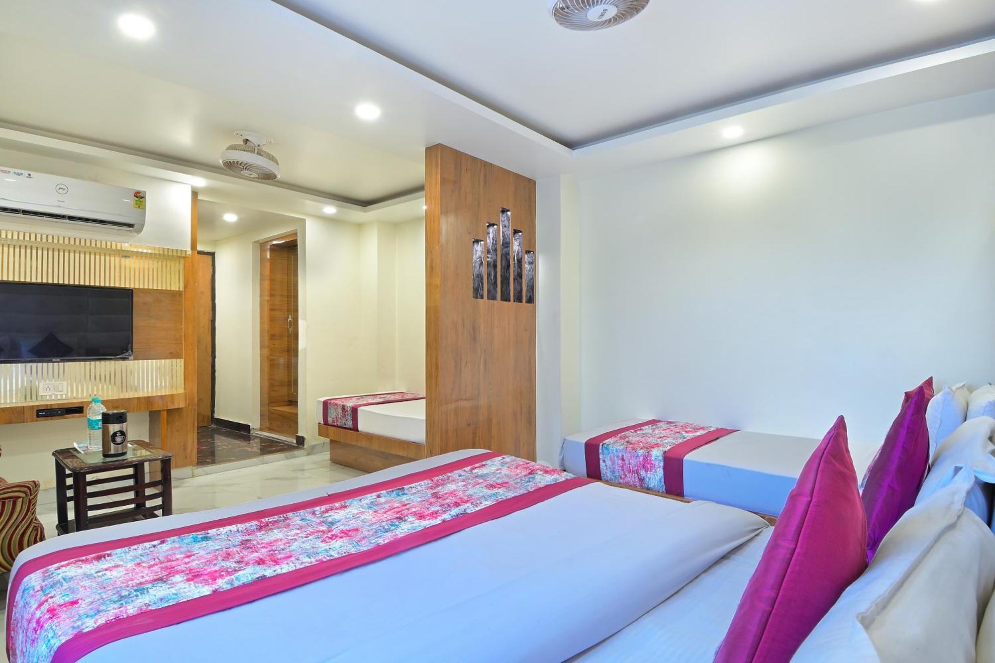 Hotel Glow Inn Paharganj-3 Mins Walk From New Delhi Railway Station 외부 사진