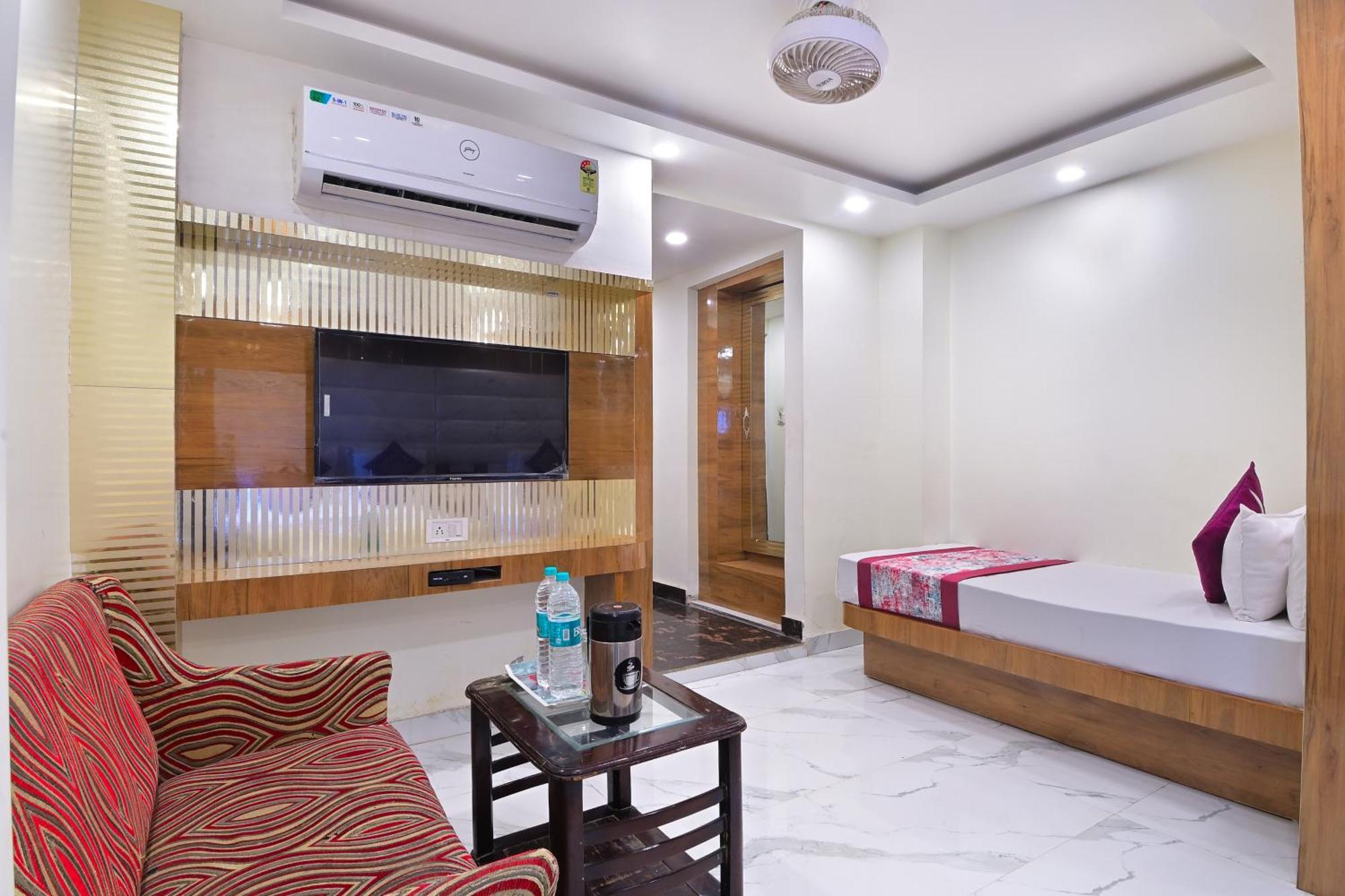 Hotel Glow Inn Paharganj-3 Mins Walk From New Delhi Railway Station 외부 사진